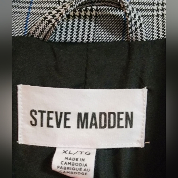 Steve Madden Oversized Blazer, Size XL, Plaid - Picture 3 of 4